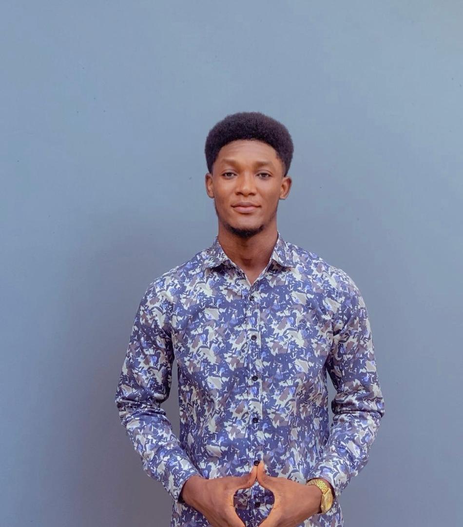 Professional portrait of Gayheart Bapalesum Ayoo